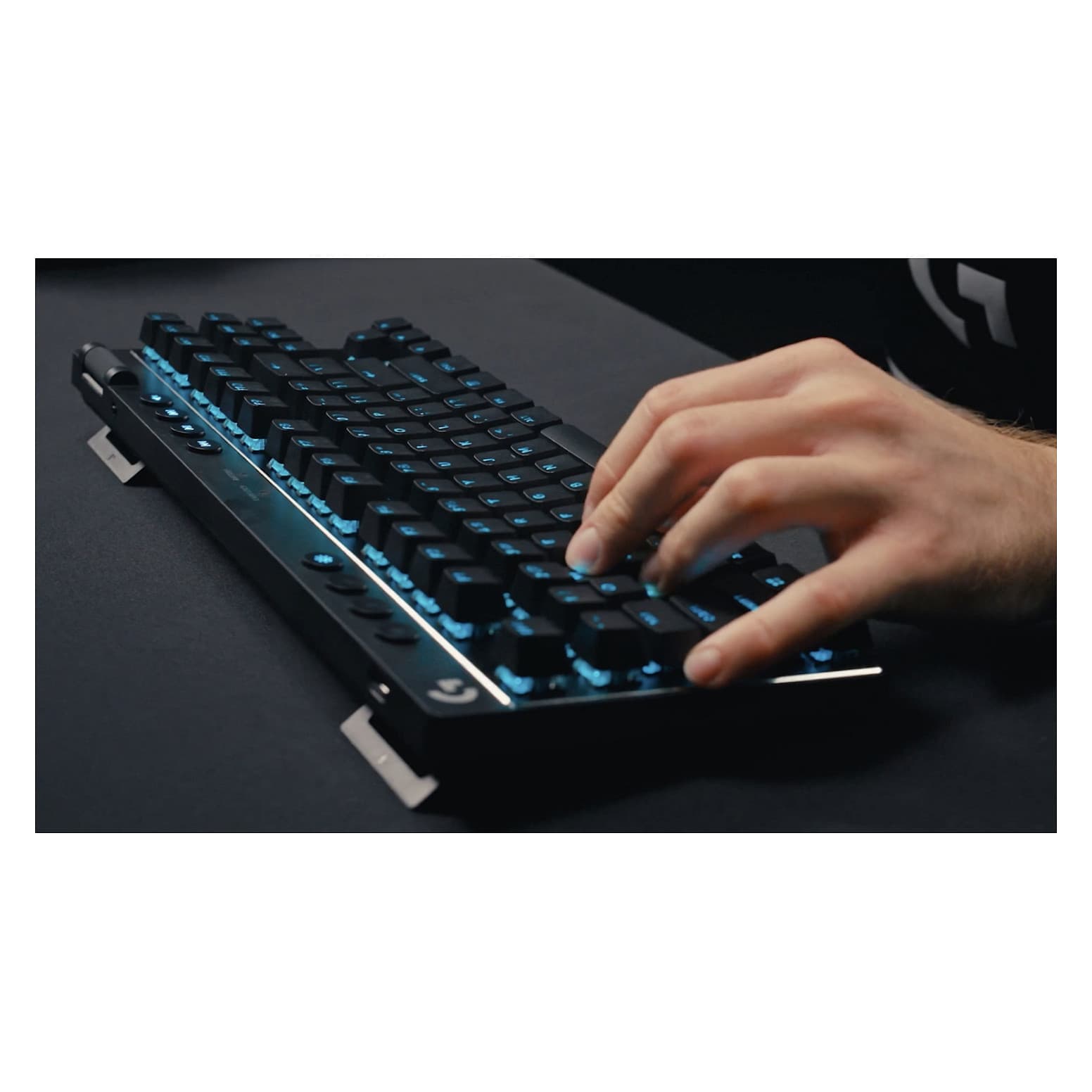 Logitech G 920-012144 Keyboard