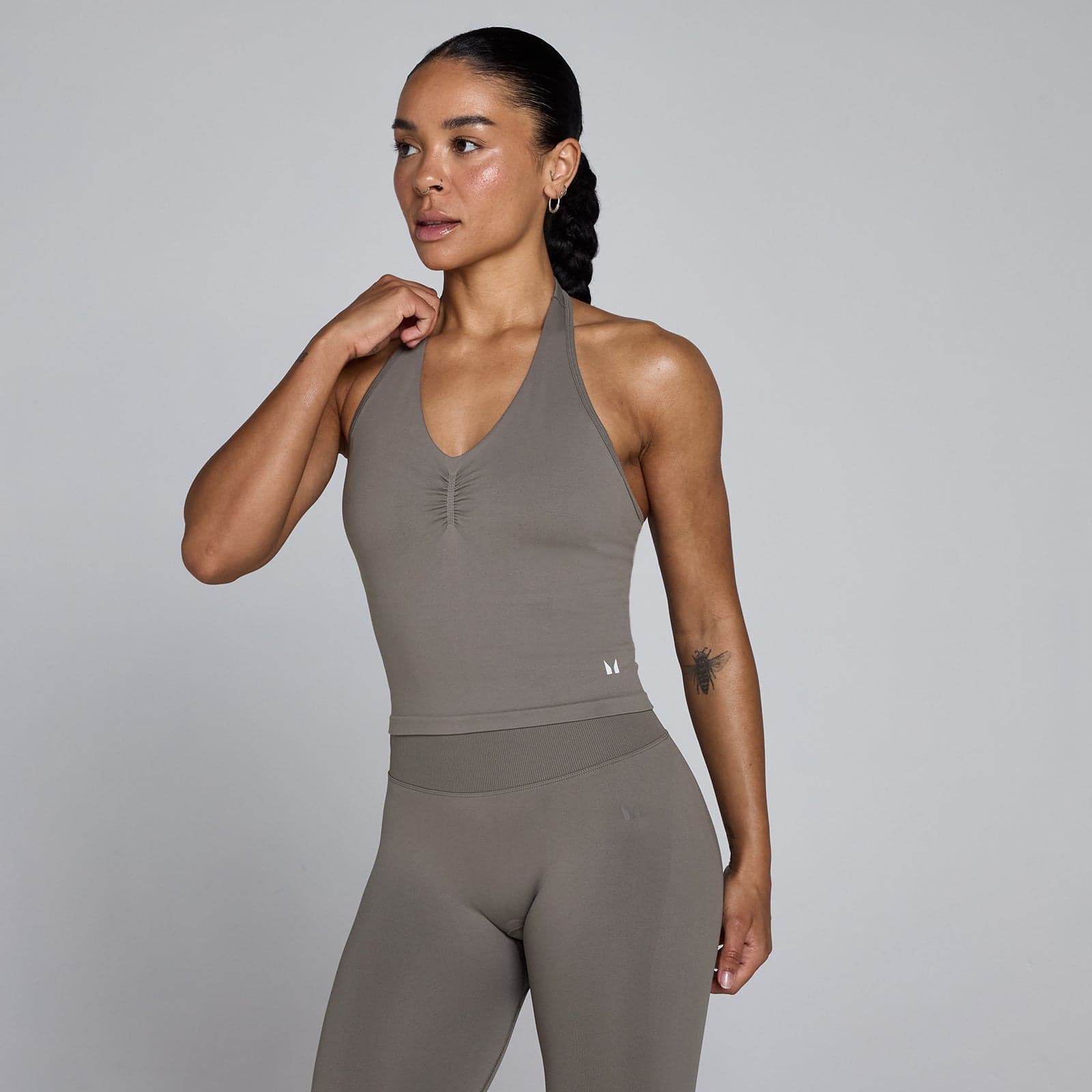 Mp Damen Tempo Nahtlos Neckholder Top - Dunkle Trüffel - M