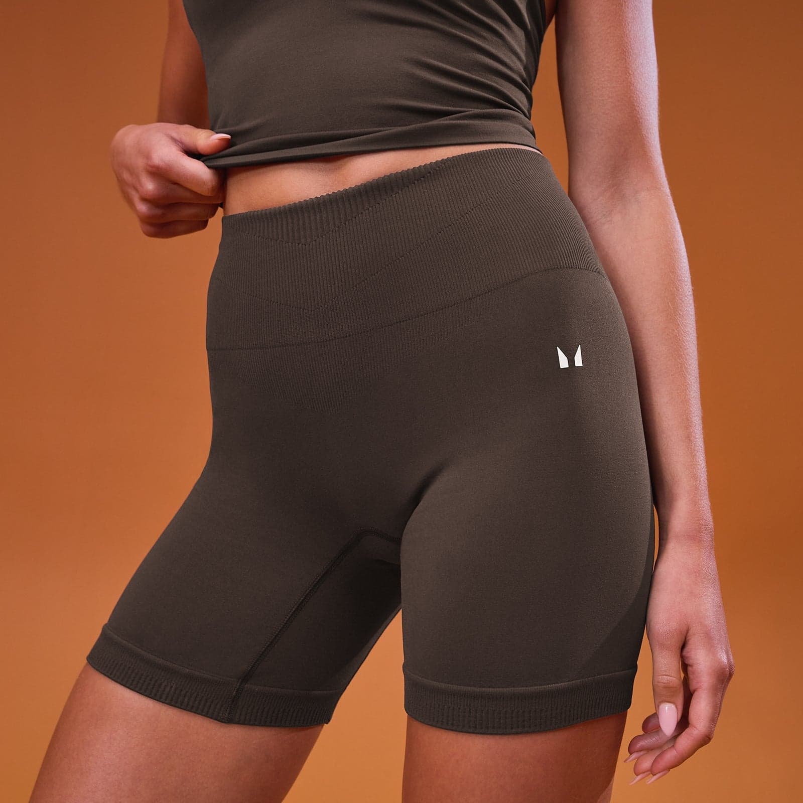 Mp Damen Tempo Seamless Scrunch Shorts – Kakao - Xxl