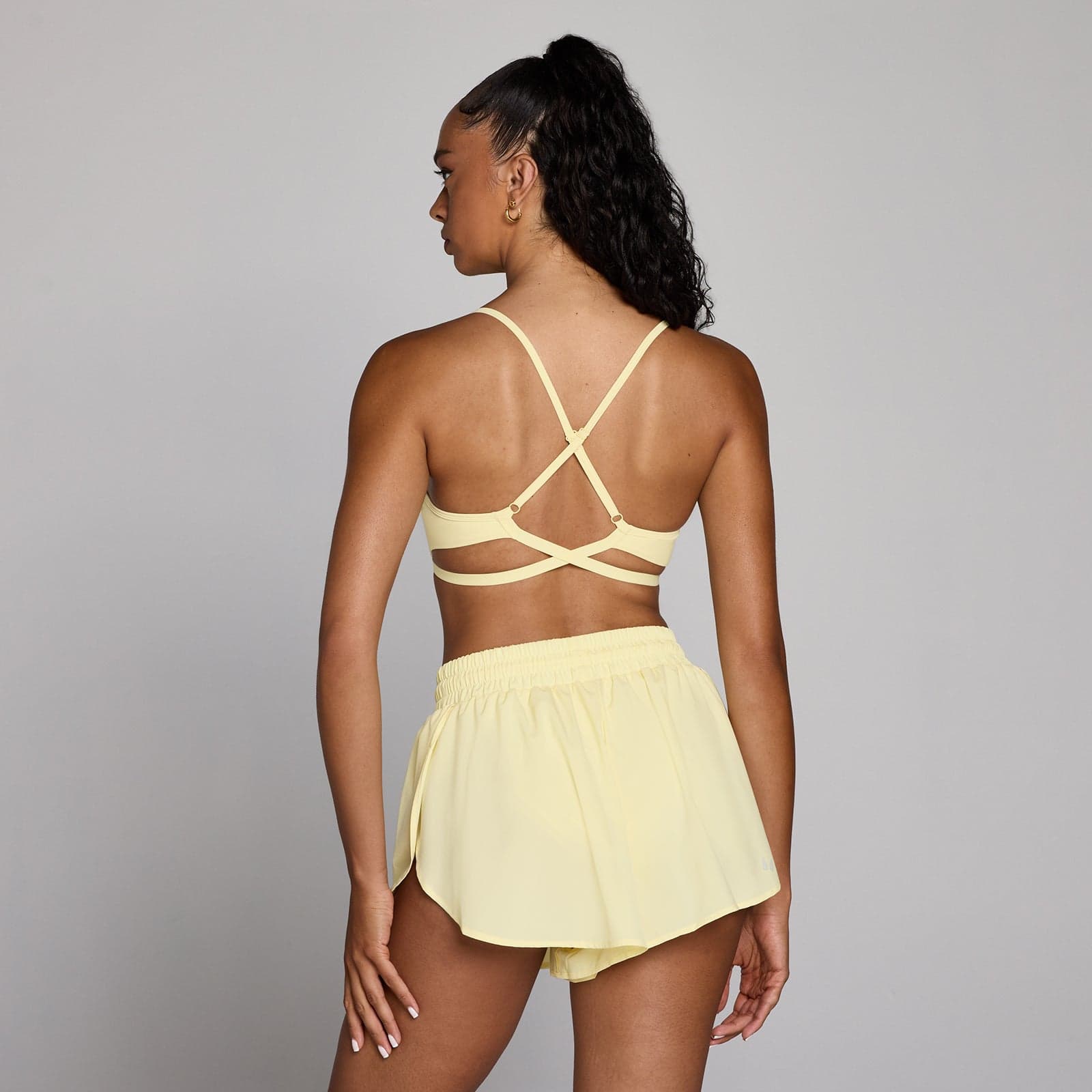 Mp Damen Tempo Adjustable Strappy Back Sports Bra – Buttercreme - L