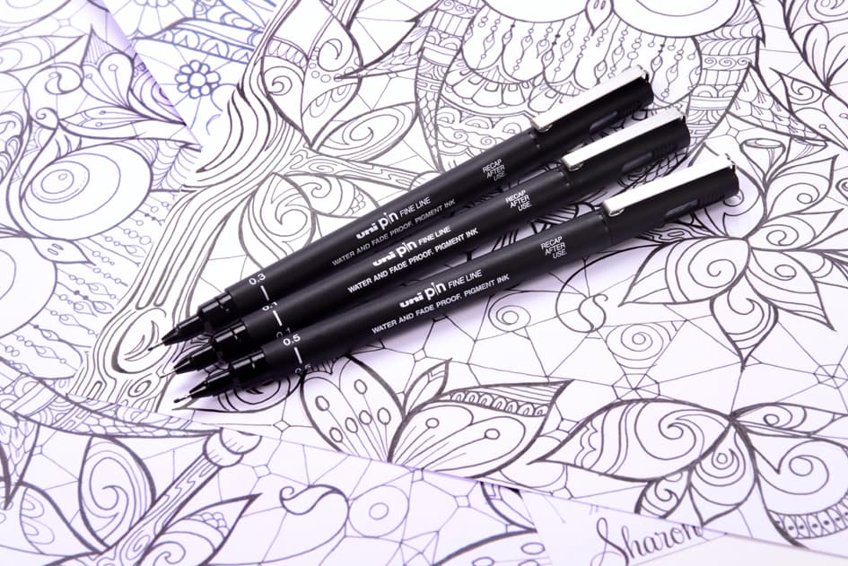 Uni-Ball Fineliner Pin 08200 N, Schwarz