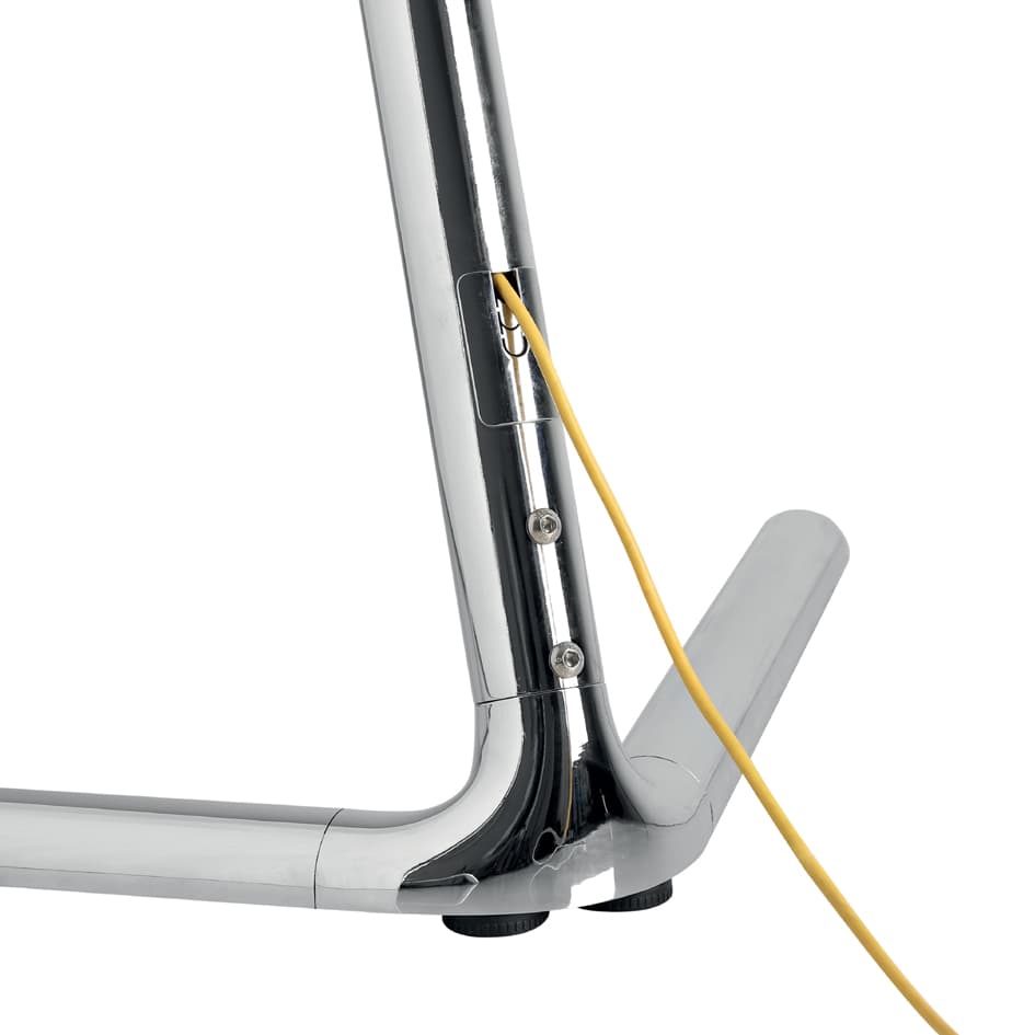 Logilink Tv-Ständer, Für 124,46 - 177,80 Cm, V-Fuß, Chrome