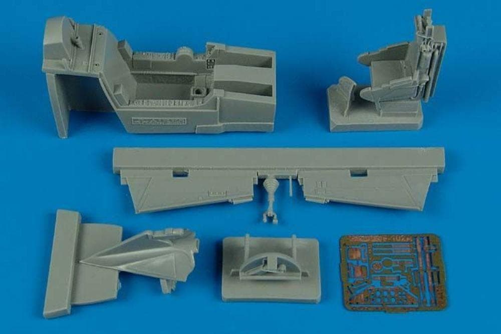 F-102a Delta Dagger - Cockpit Set [Mongram]
