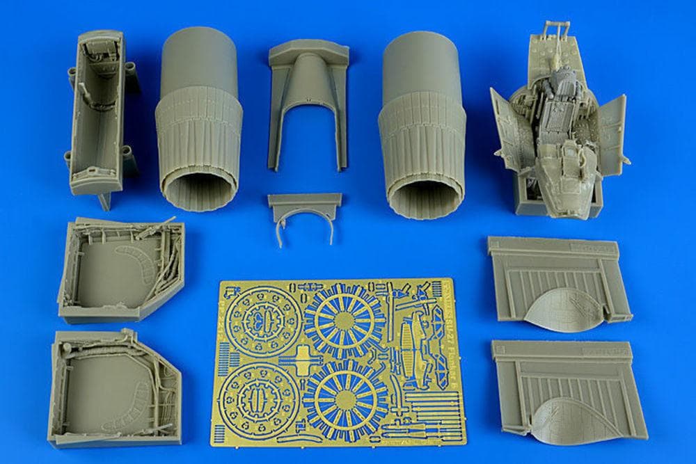 Su-27 Flanker B - Detail Set [Trumpeter]