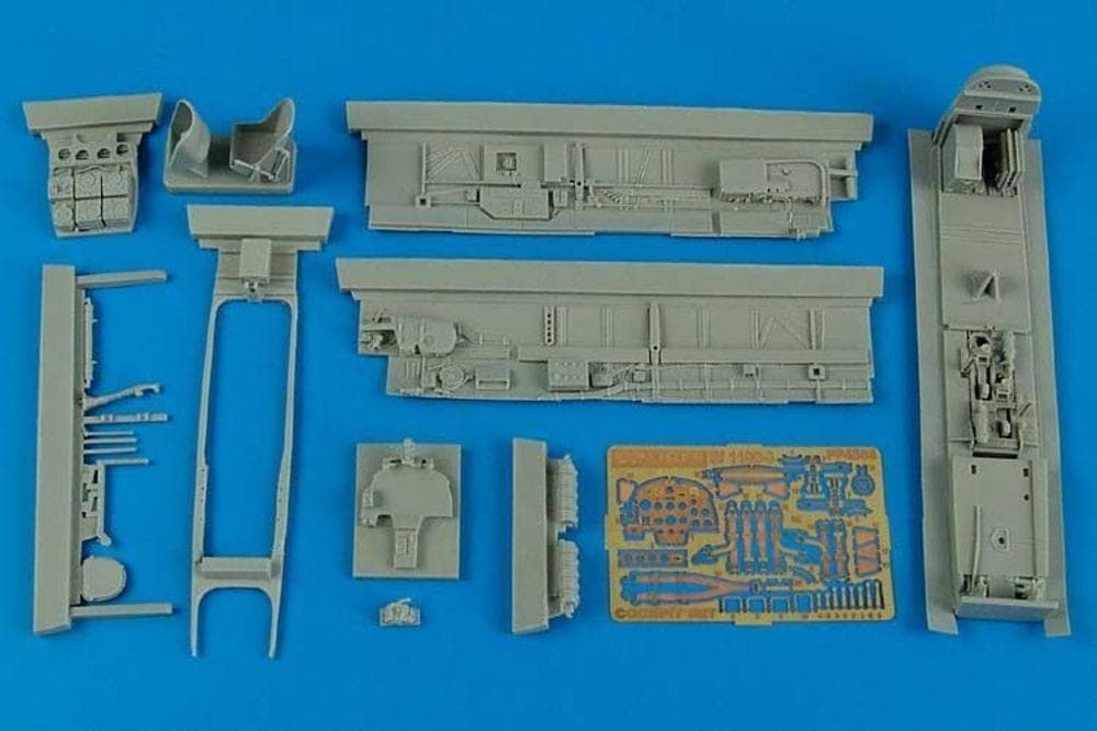 Messerschmitt Bf 110 D-3 - Cockpit Set [Cyber-Hobby]