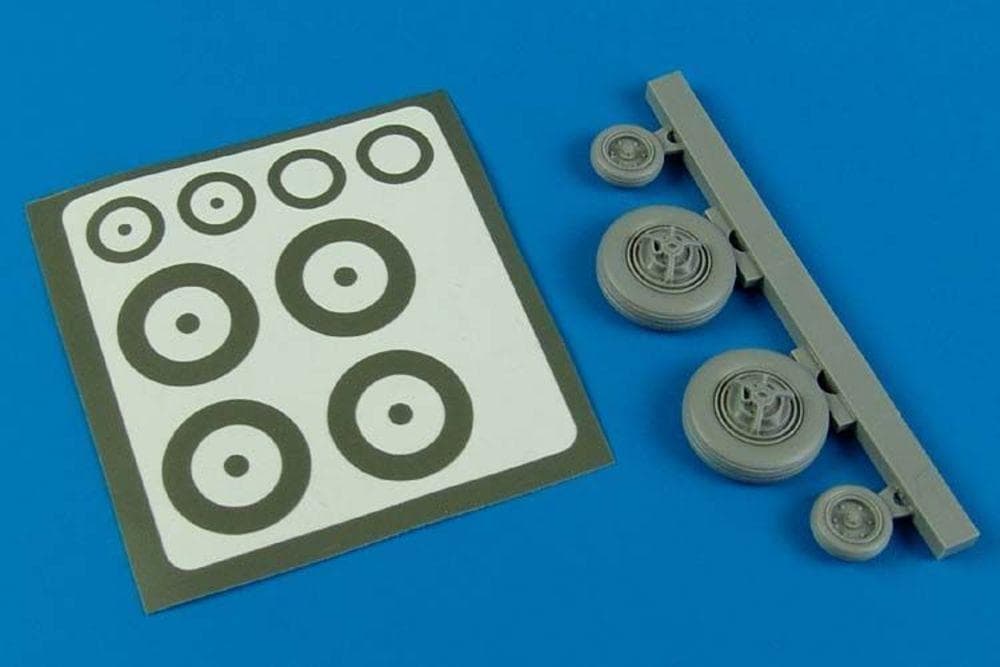 F-100 Super Sabre - Wheels [Trumpeter]