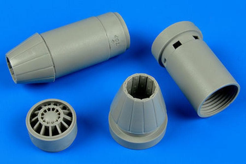 F/A-18e/F Super Hornet - Exhaust Nozzles - Closed [Hasegawa]