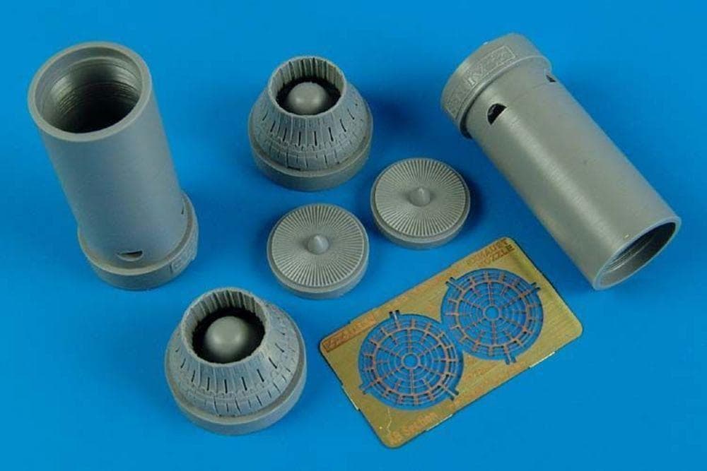 F-14a Tomcat - Exhaust Nozzles-Closed [Hobbyboss]