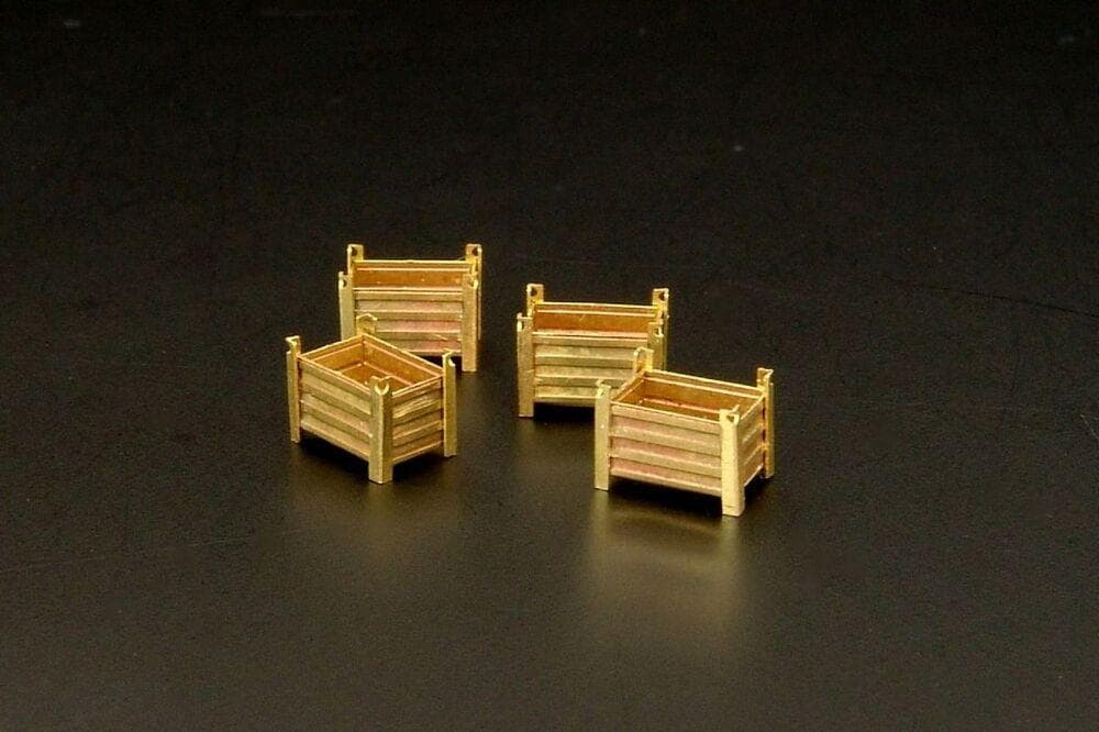 Steel Containers (4 Pieces)
