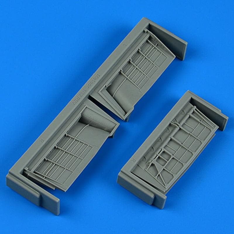 Gloster Meteor F.8/Fr.9 - Flaps [Revell]