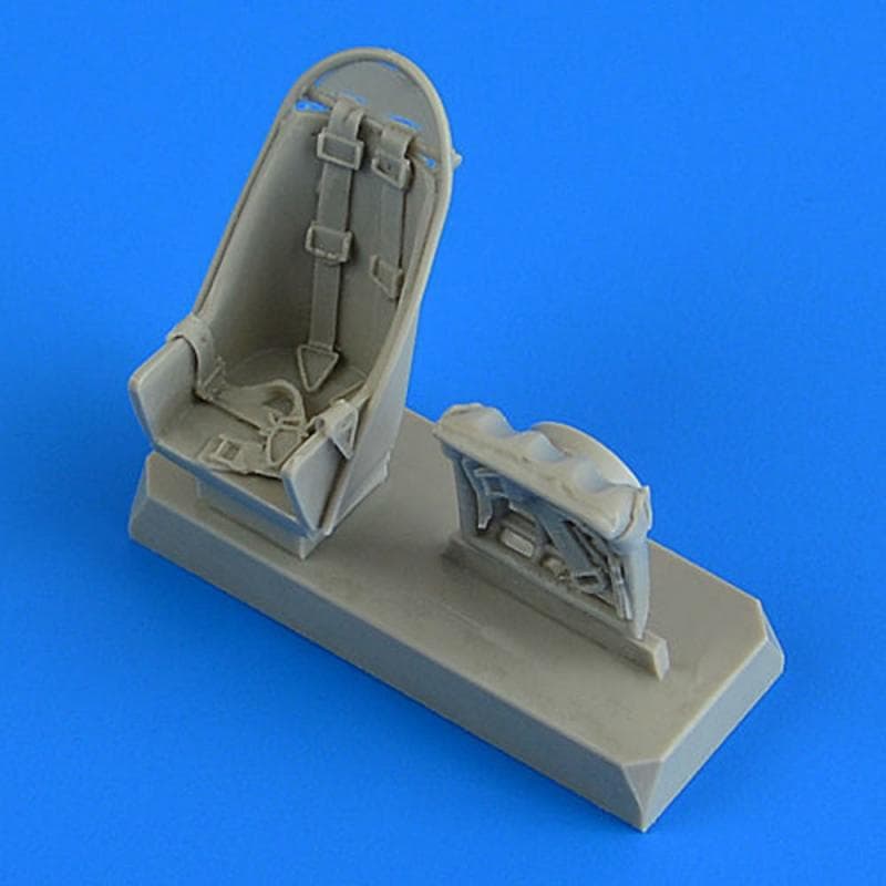 Junkers Ju 87b Stuka - Seats With Safety Belts [Airfix]