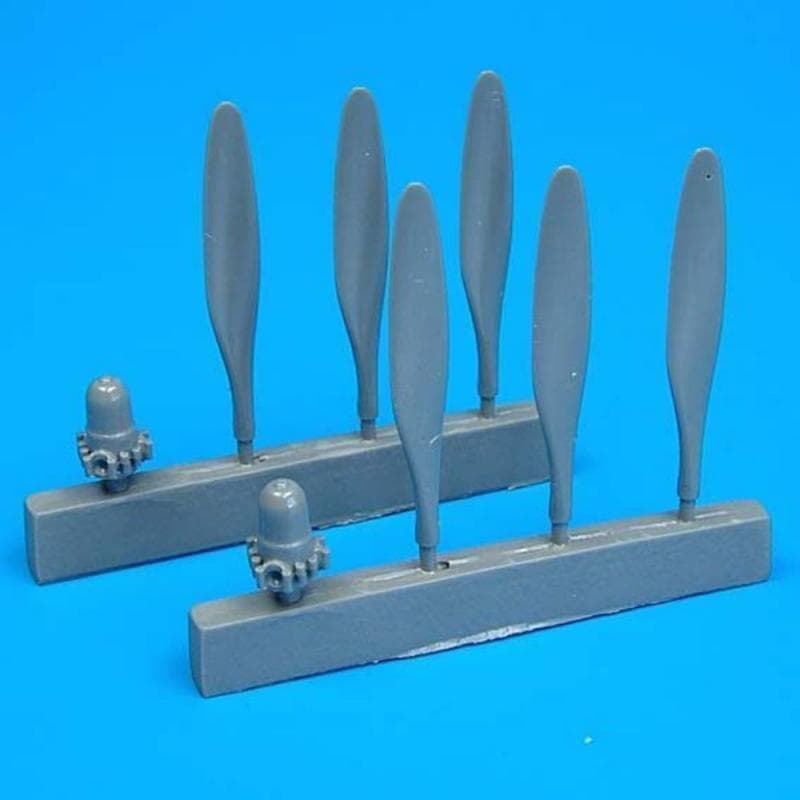 B-25 Mitchell - Propellers