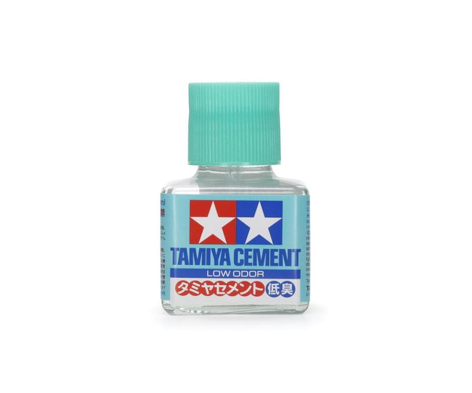 Tamiya Plastikkleber 40ml Extradünn / Geru.