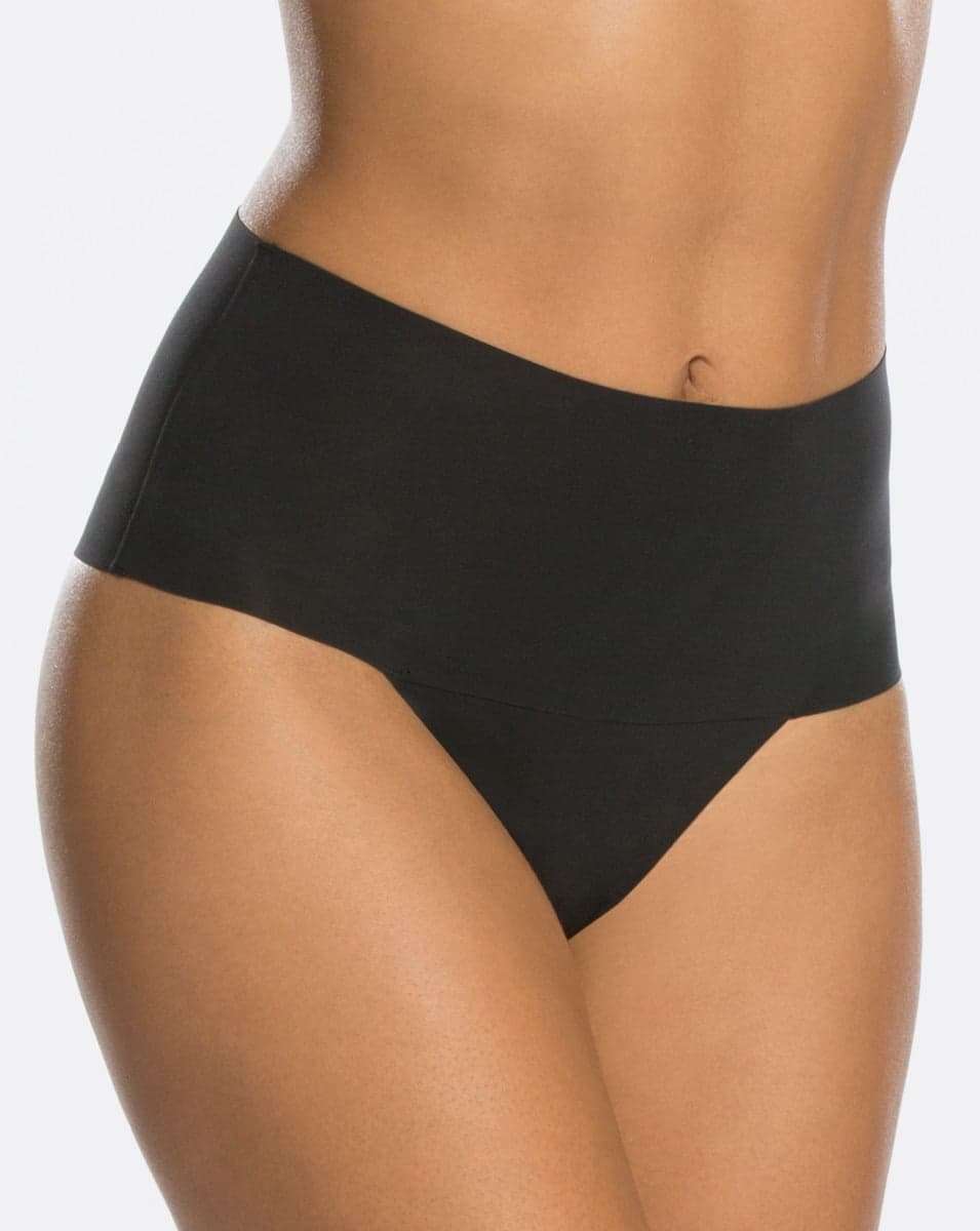 Spanxsupersmooth™ Undie-Tectable Korrigierender String – Schwarz – Xl