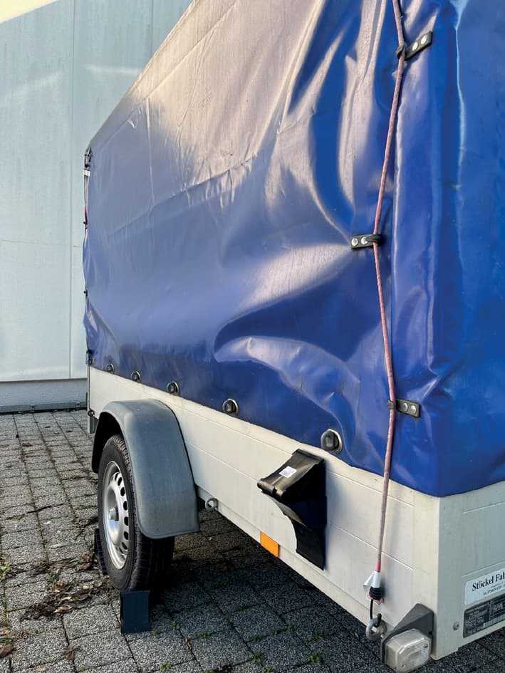 Iwh Unterlegkeil Mit Halter, Schwarz