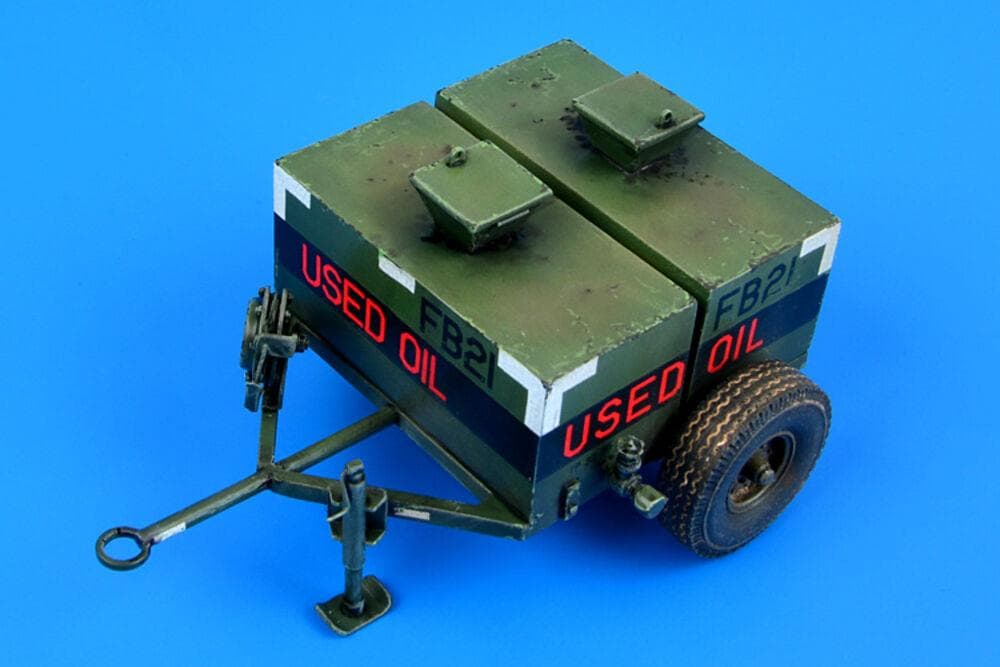 Usaf 150 Gallon Oil Bowser