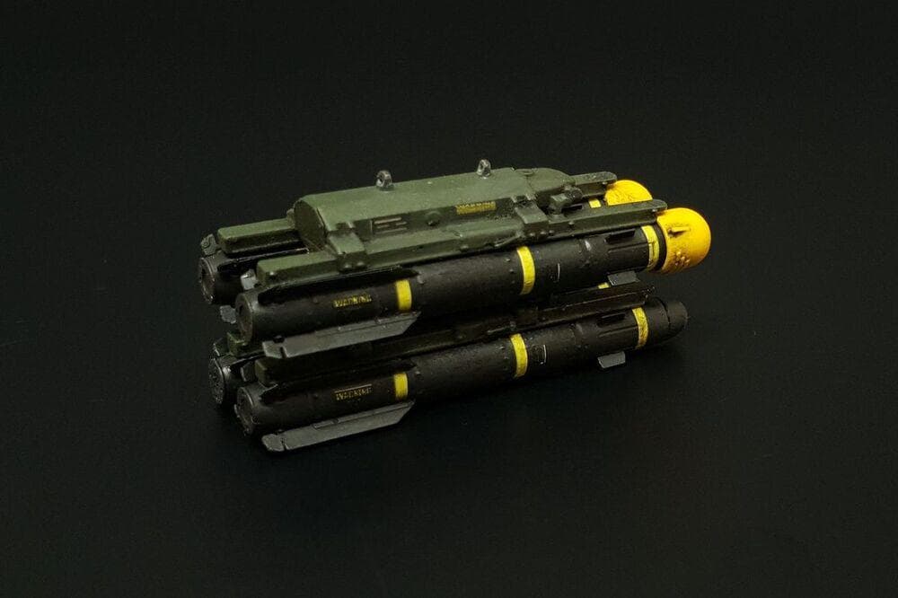 Agm-114 Hellfire (8pcs 2 Racks)