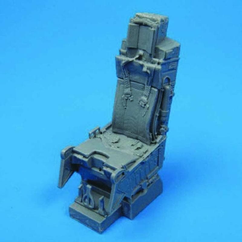 F-15a/C - Ejection Seat With Safety Belts