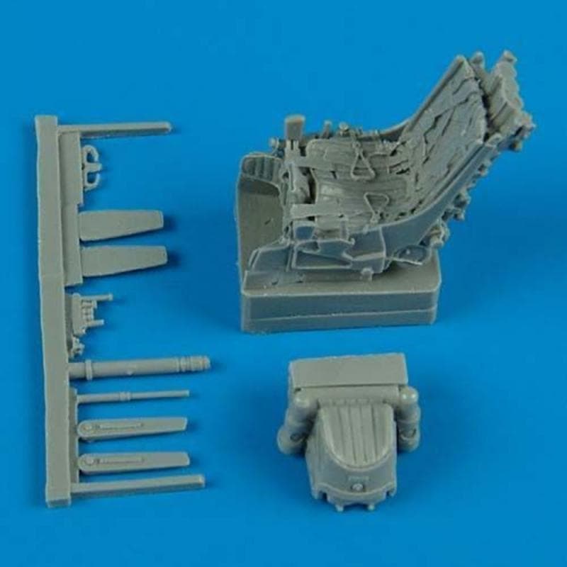 Su-25 - Ejection Seat With Safety Belts